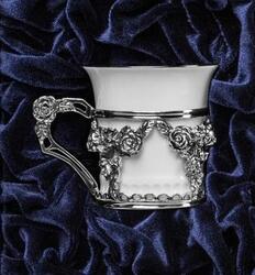782ЧШ07006 Серебряная кофейная чашка «Роза» с чернением